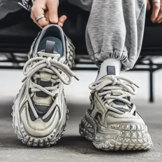 ForgeTrail Men's Chunky Runner